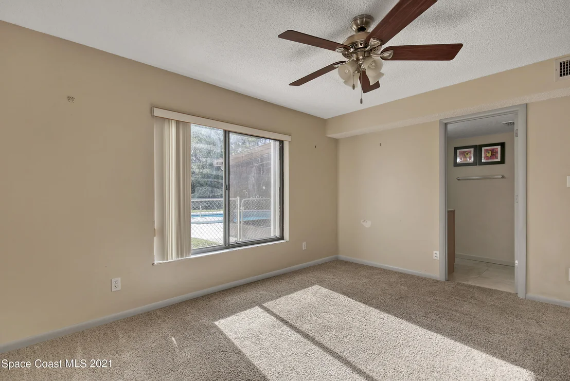 Photo of 2502 Meadow Lane