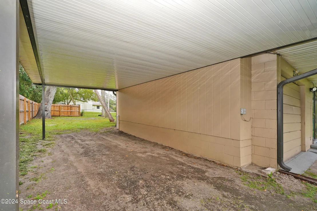 Photo of 2526 Cocoanut Drive