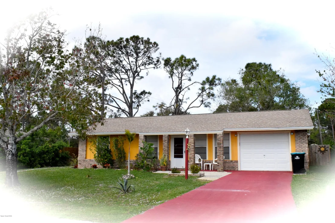 Photo of 959 Sable Circle SE
