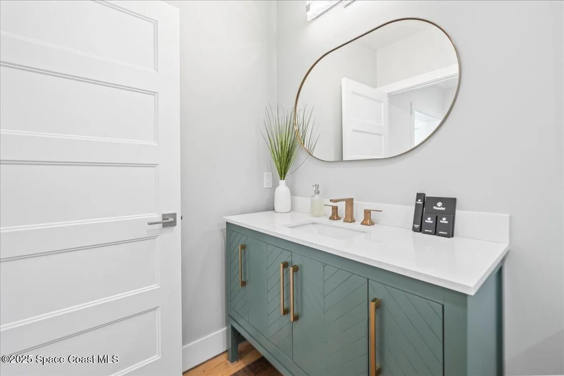 Photo of 182 Bayshore Drive