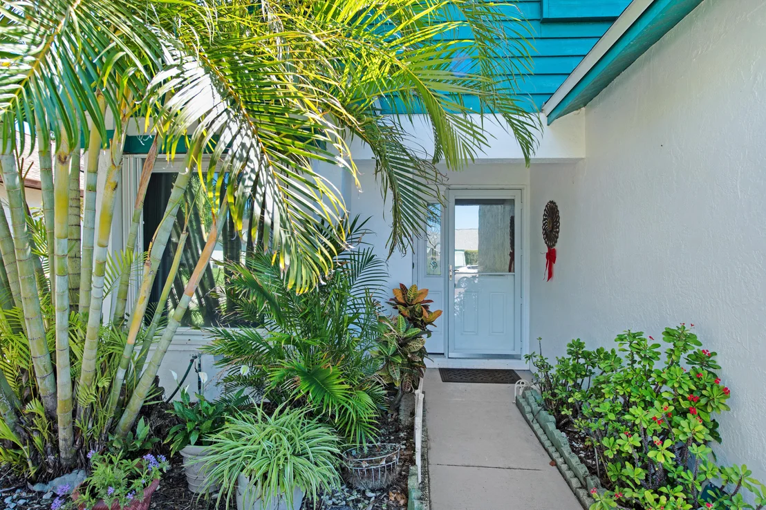 Photo of 375 Myrtlewood Road