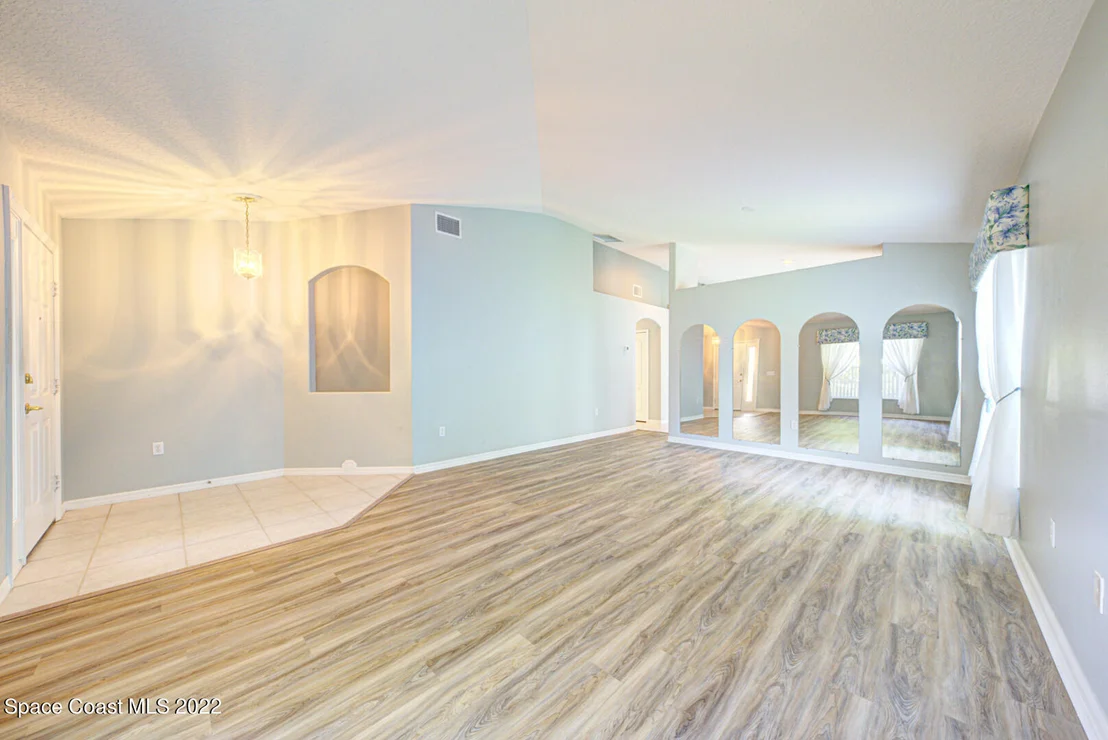 Photo of 801 Indian Oaks Drive