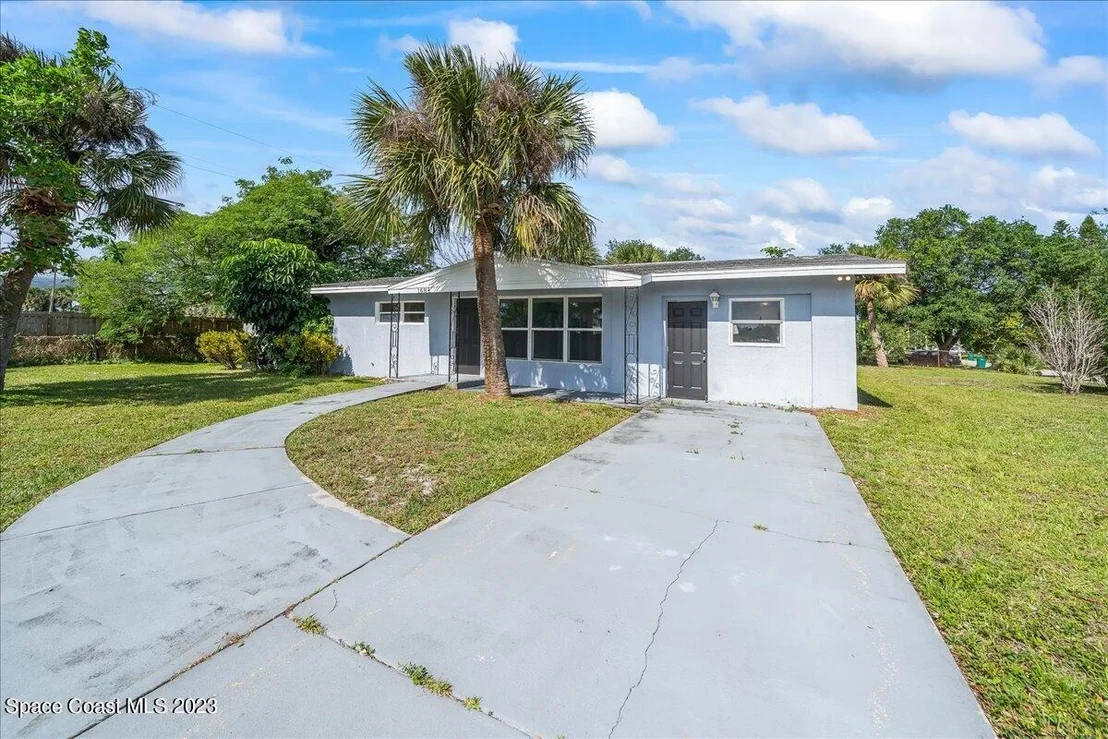 Photo of 1684 Mosswood Drive