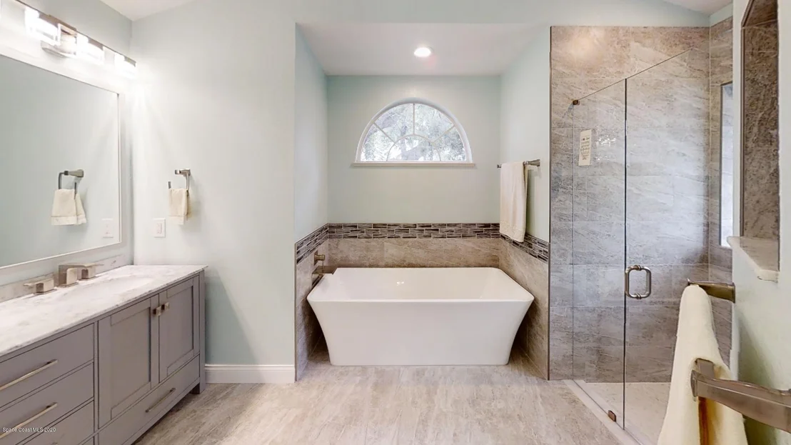 Photo of 925 Pelican Lane