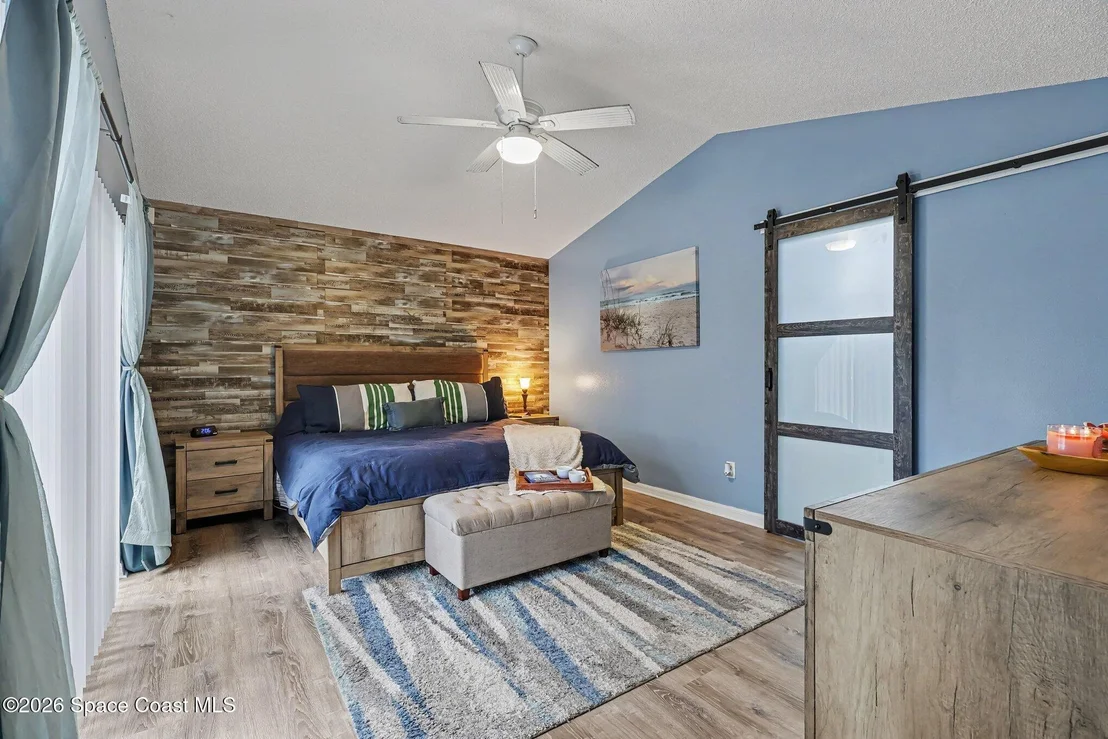 Photo of 594 Pine Forest Court