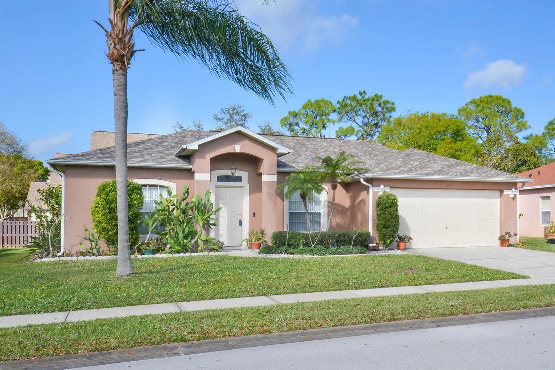 Photo of 725 Falls Creek Drive