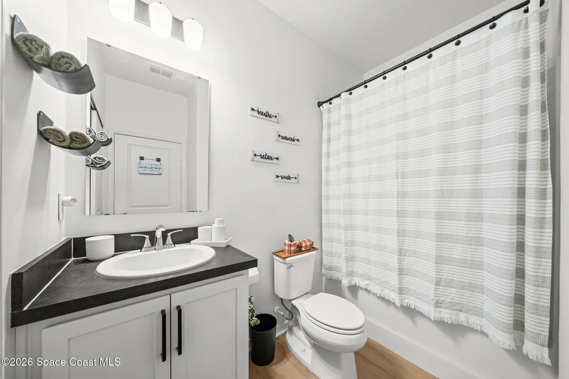 Photo of 446 Glaspell Circle SE
