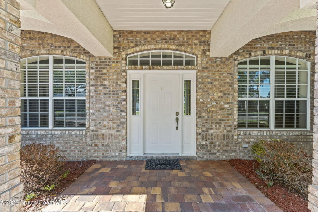 Photo of 1123 Spring Oak Drive