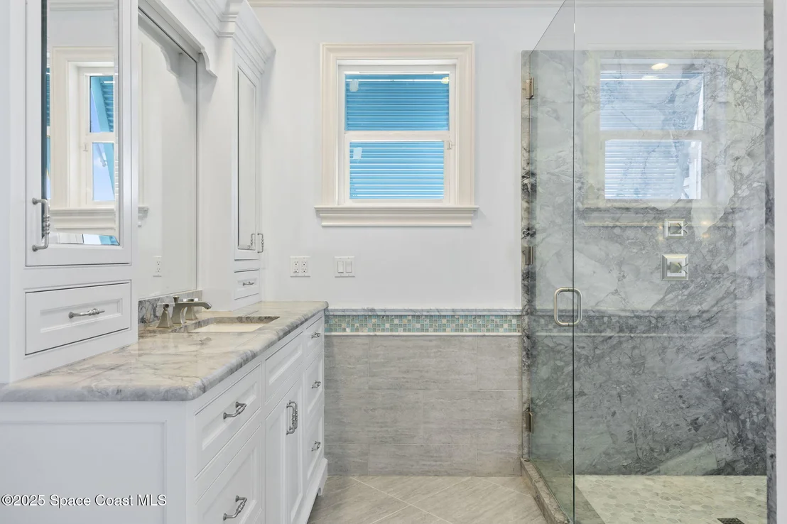 Photo of 2275 Genesea Lane