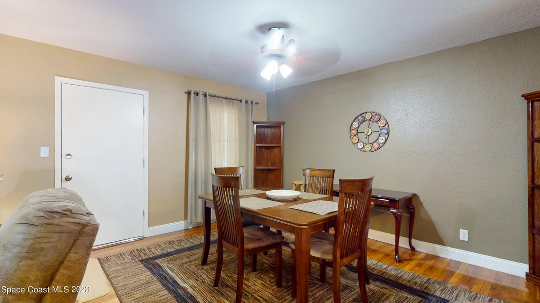 Photo of 1326 Sun Circle E
