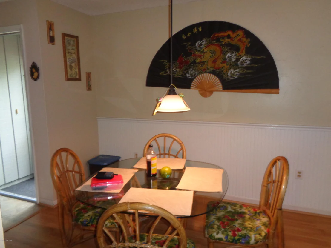 Photo of 425 Willow Tree Drive