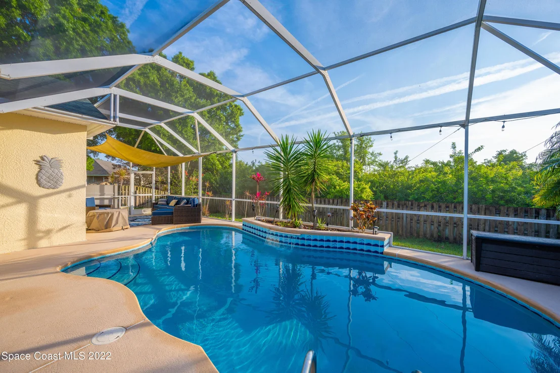 Photo of 6013 Newbury Circle