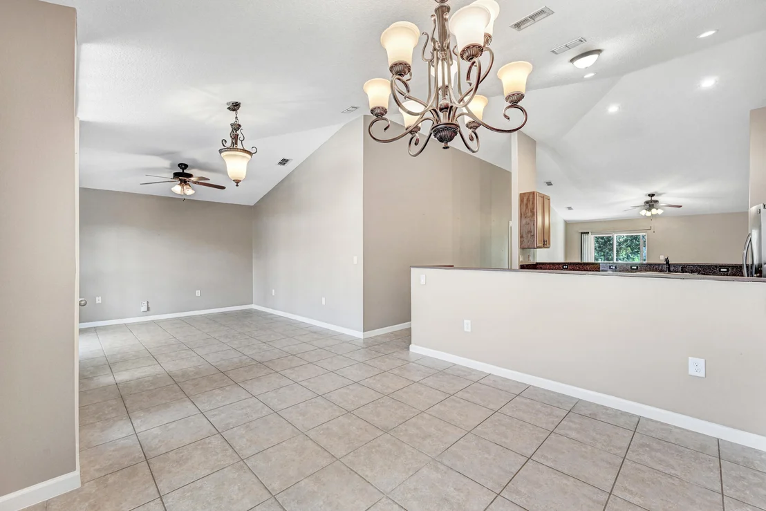 Photo of 306 Abernathy Circle SE