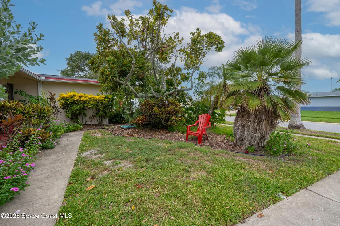 Photo of 413 Sparrow Drive