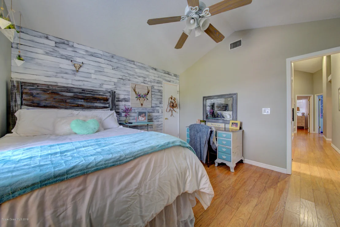 Photo of 6300 Janina Road