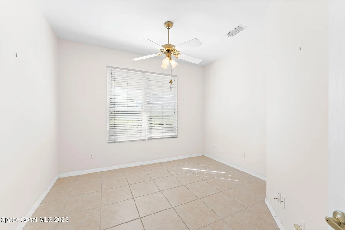 Photo of 241 Oyster Lane