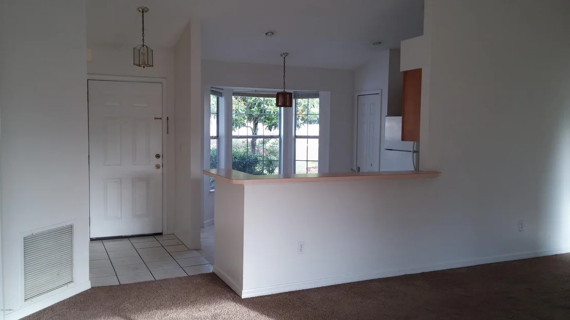 Photo of 5961 Midway Avenue