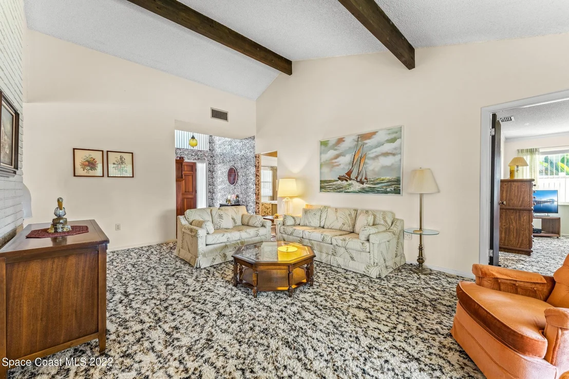 Photo of 816 Mallard Road