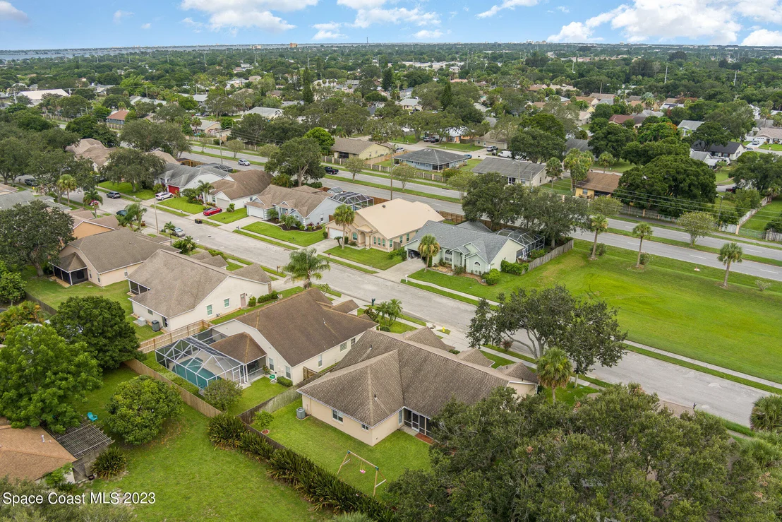 Photo of 1682 Rustic Way