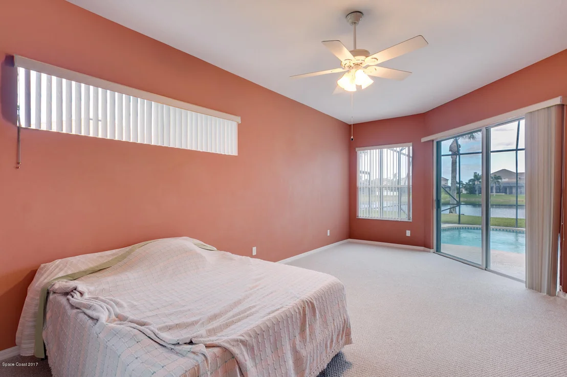 Photo of 3637 Peninsula Circle