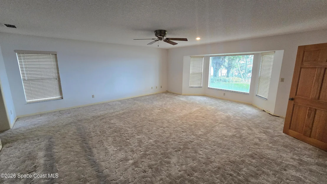 Photo of 925 N Indian River Drive