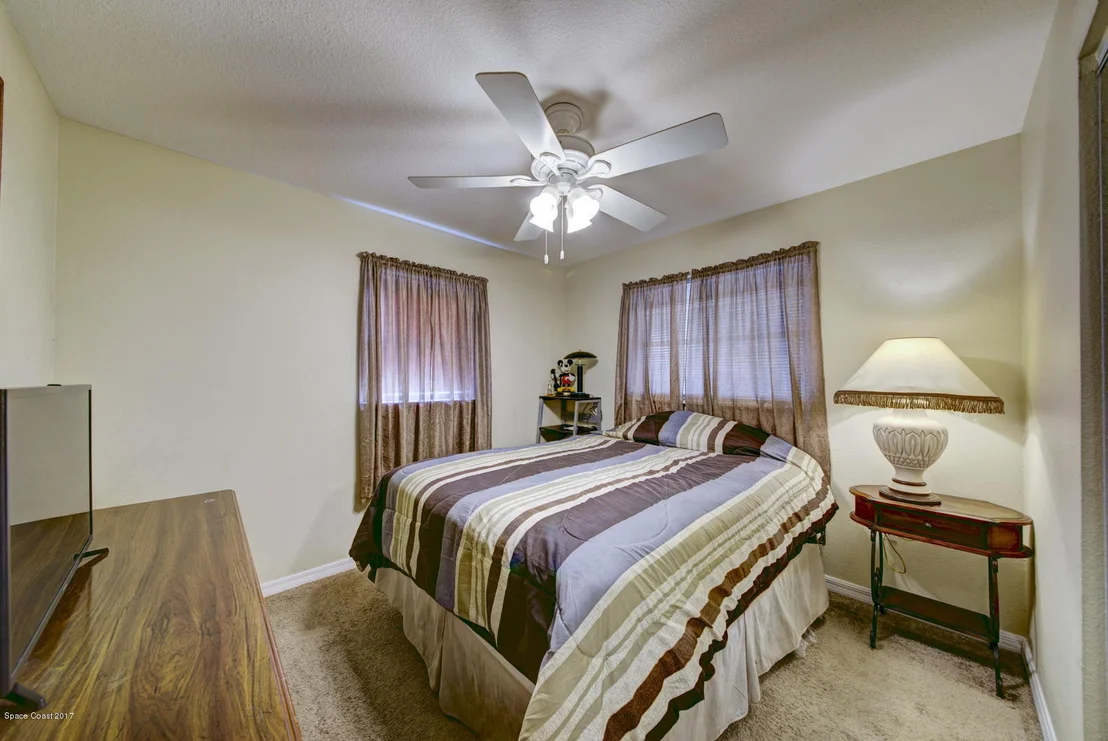 Photo of 2547 Trammel Avenue