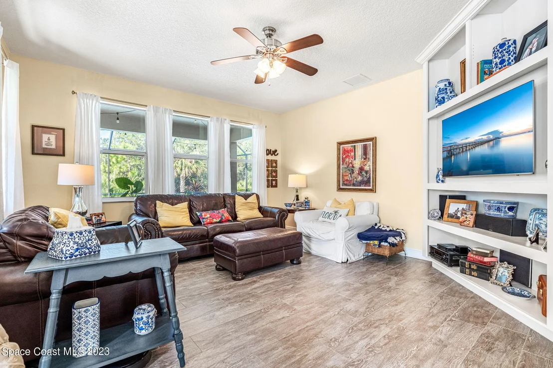 Photo of 8362 Strom Park Drive