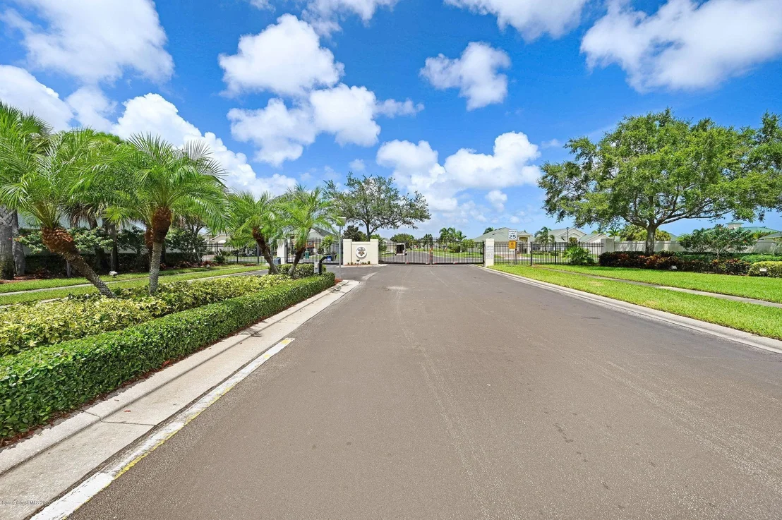 Photo of 850 Indian Oaks Drive