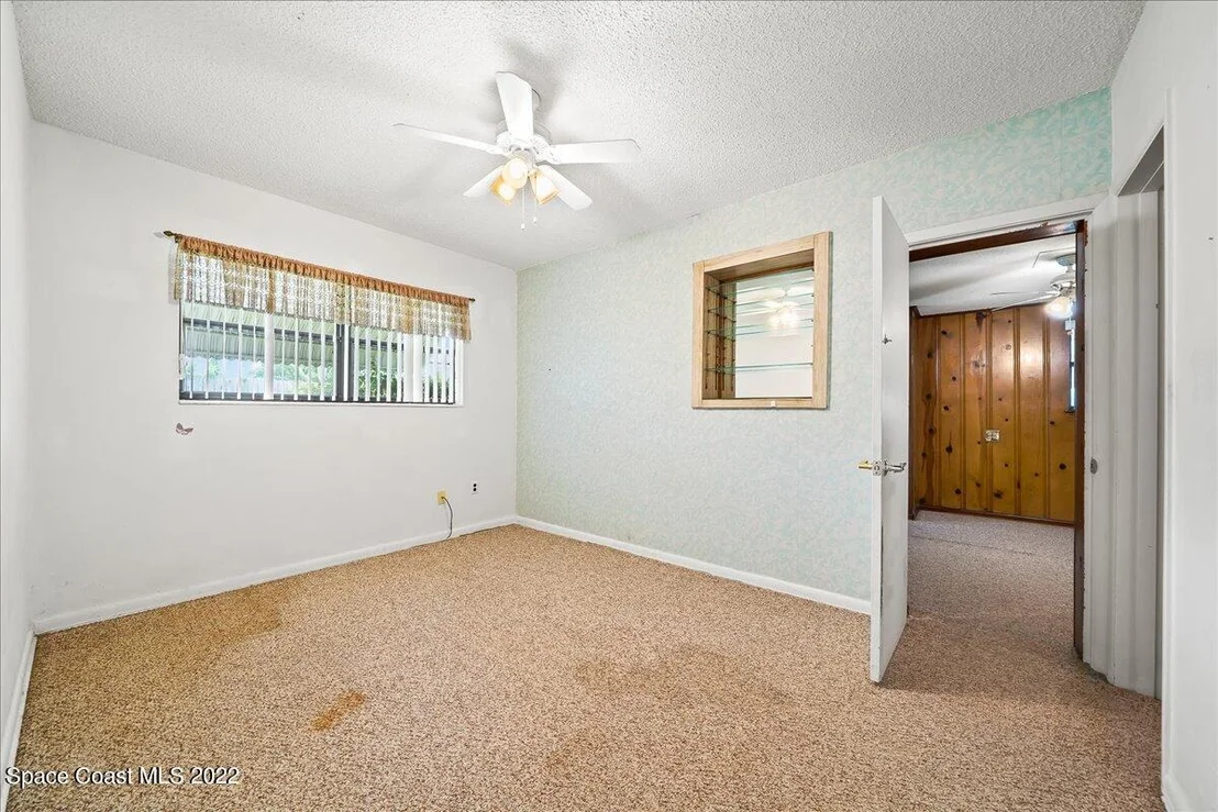 Photo of 926 Glenmore Circle