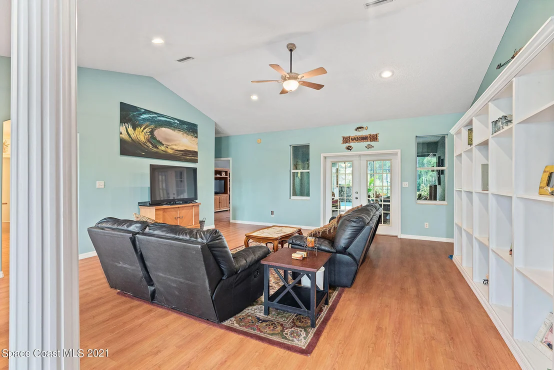 Photo of 4570 Alix Lane