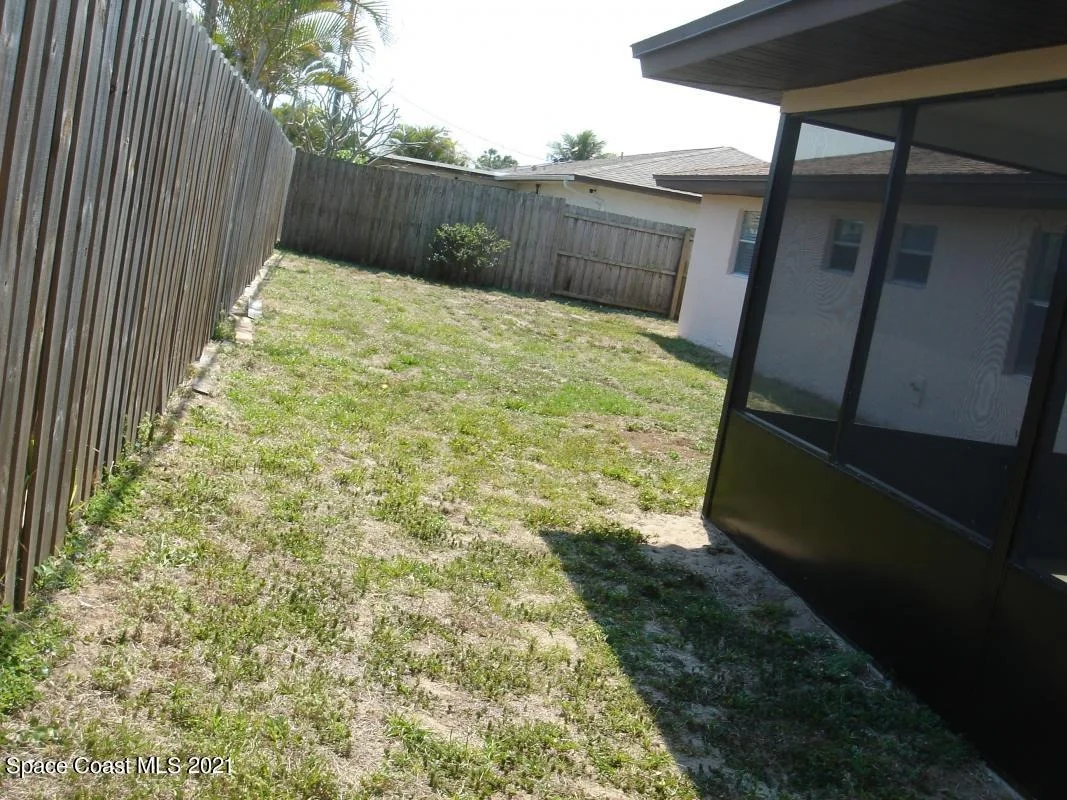 Photo of 725 Palm Drive