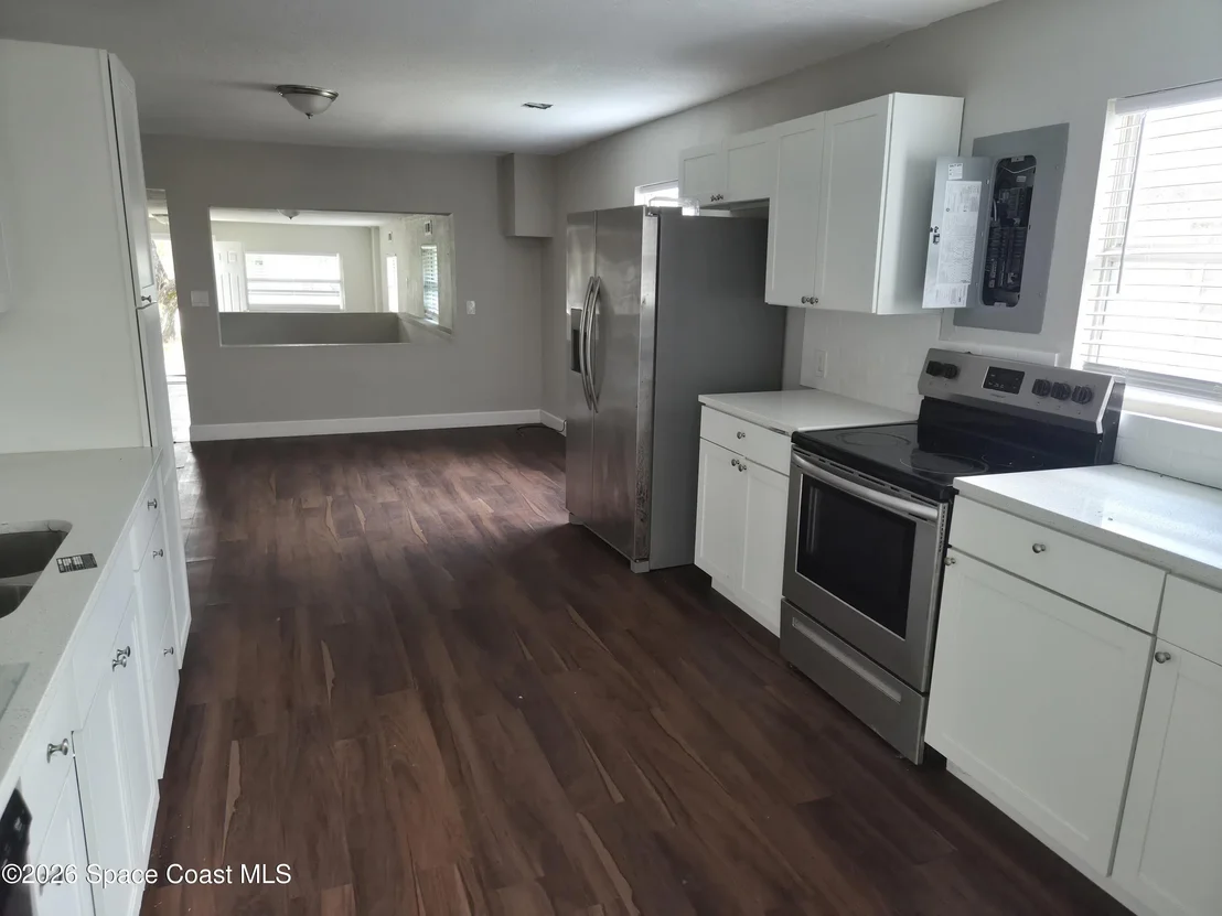 Photo of 2263 Monroe Street