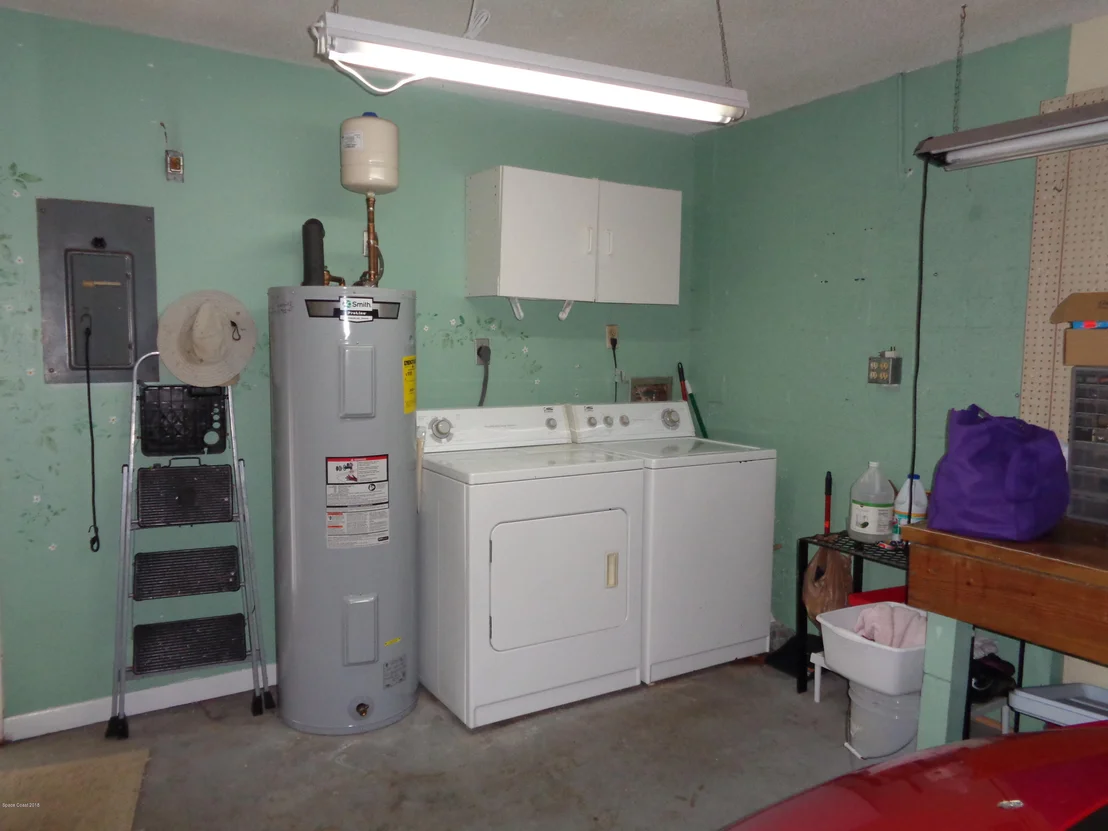 Photo of 425 Willow Tree Drive