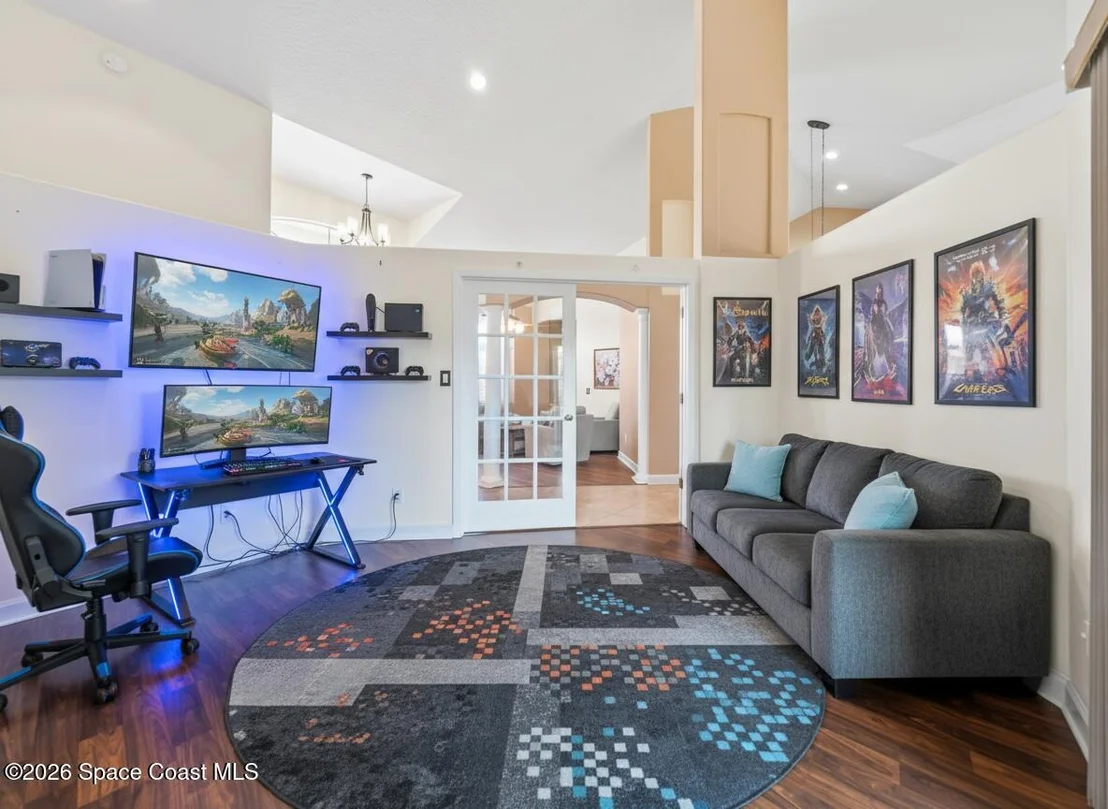Photo of 751 Lake Drive