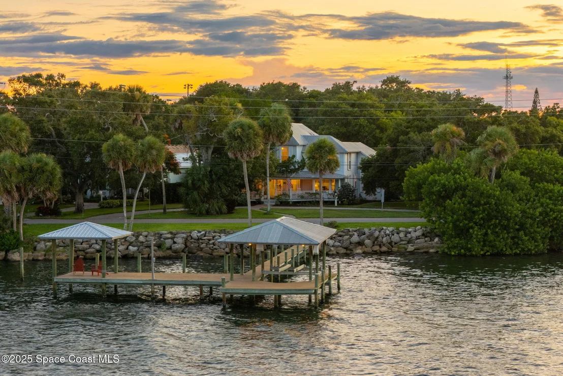 Photo of 607 Rockledge Drive
