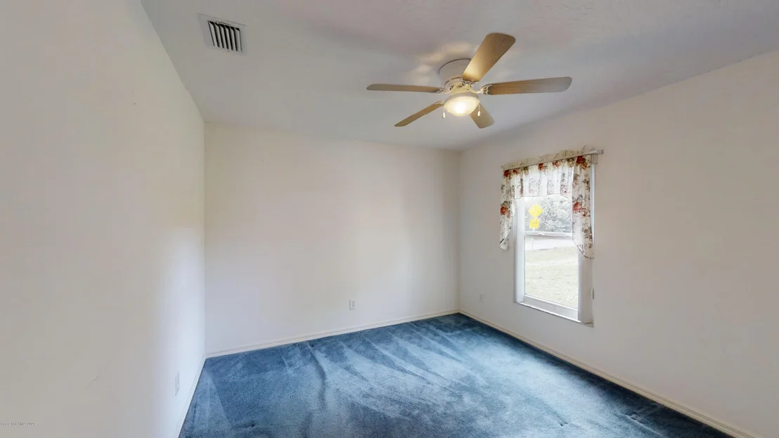 Photo of 6800 Cecil Road