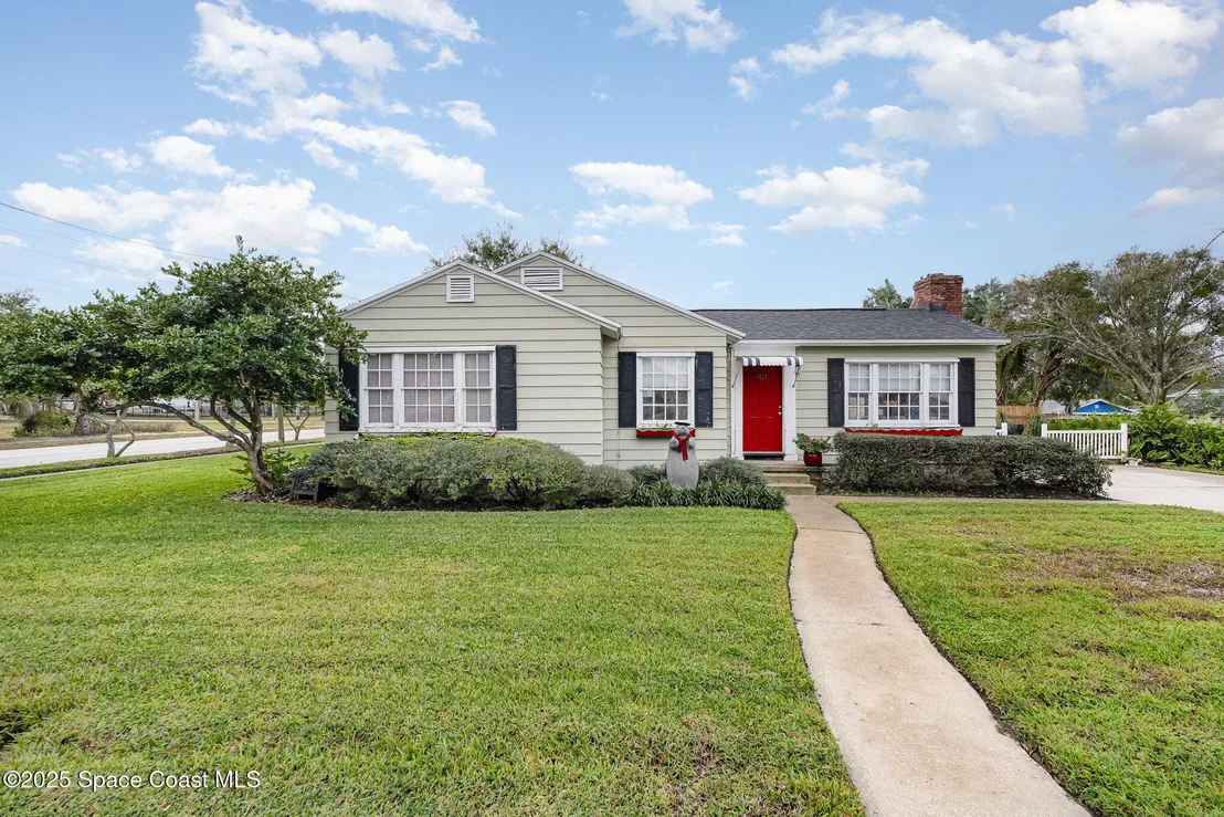 Photo of 101 Barton Avenue
