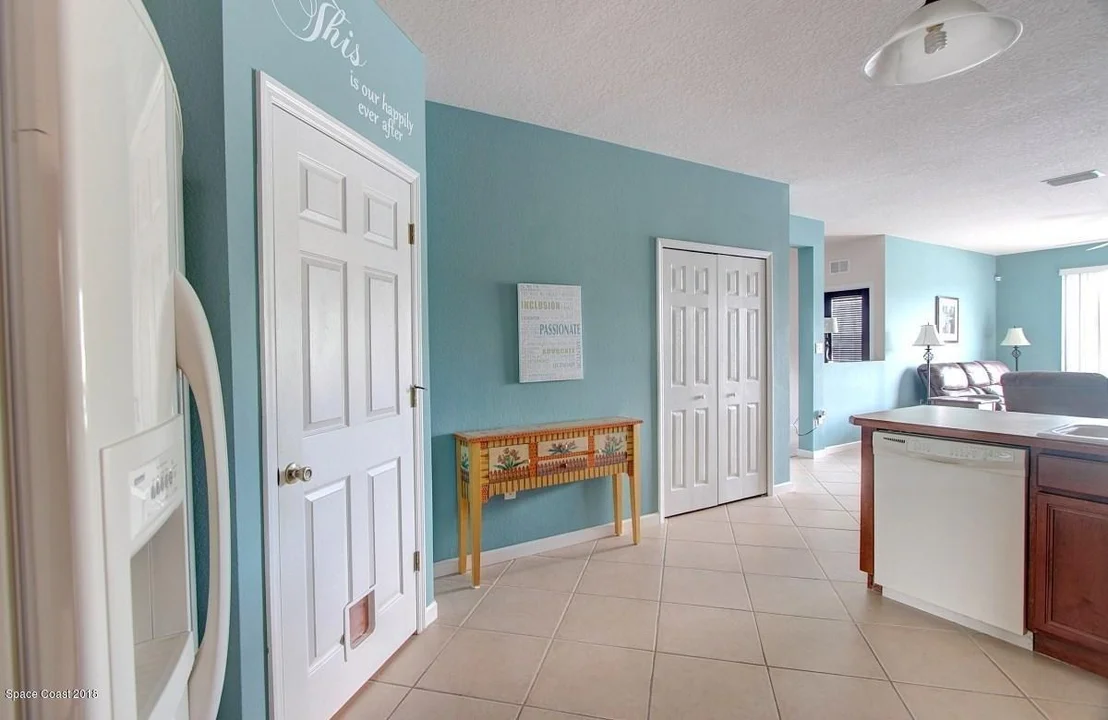 Photo of 755 Dryden Circle