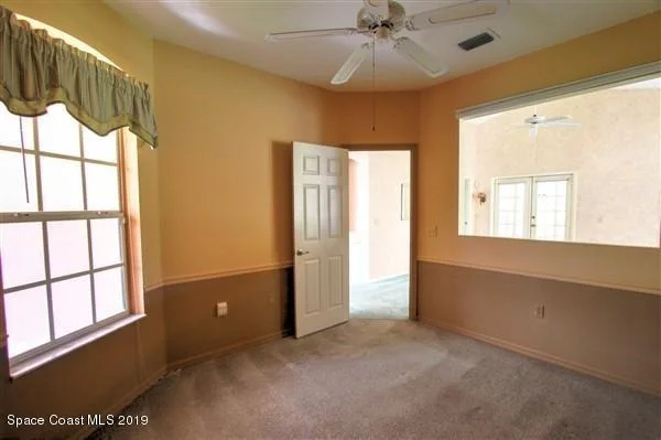 Photo of 2404 Addington Circle