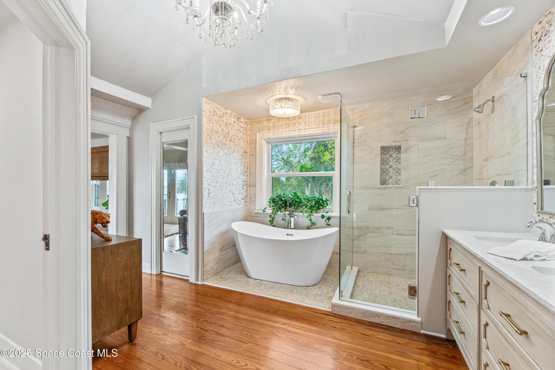 Photo of 121 Circle Drive