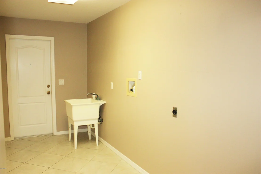 Photo of 2750 Grant Road