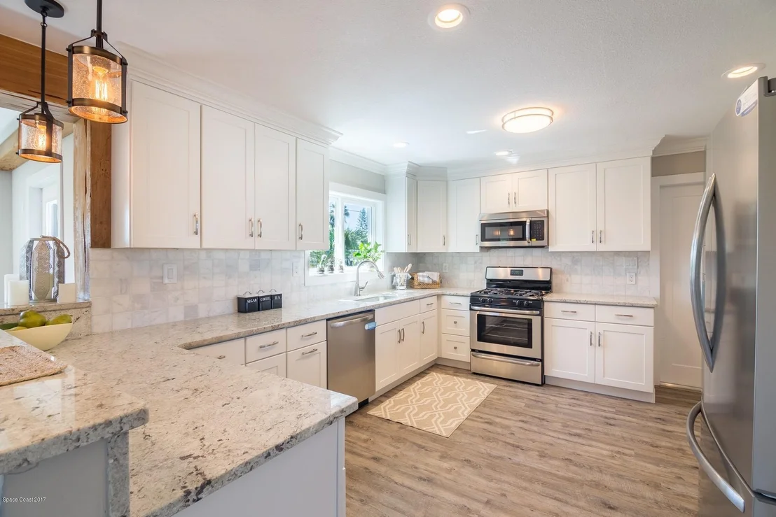Photo of 446 N Neptune Drive