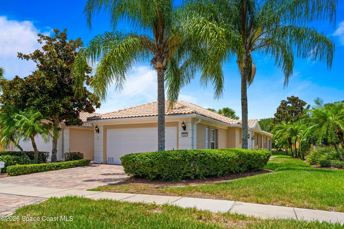 Photo of 3412 Hyperion Way SE