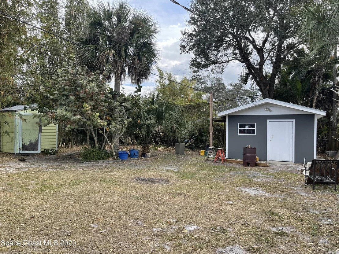 Photo of 1205 Pinewood Drive