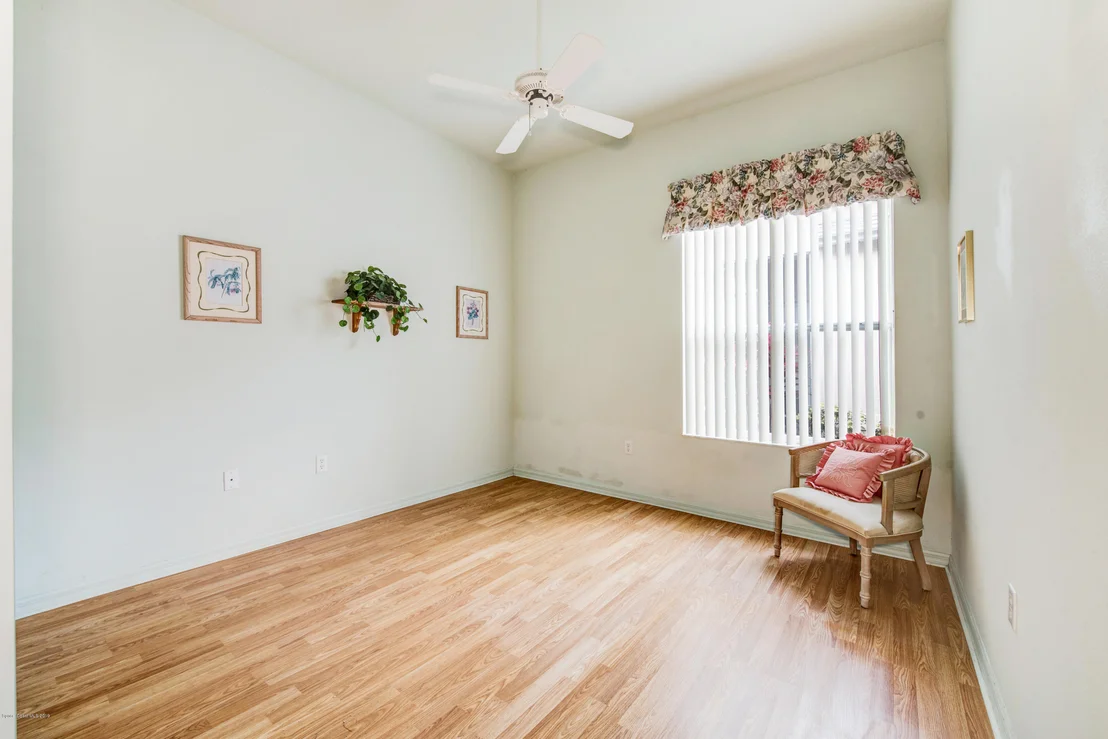 Photo of 2573 Addington Circle