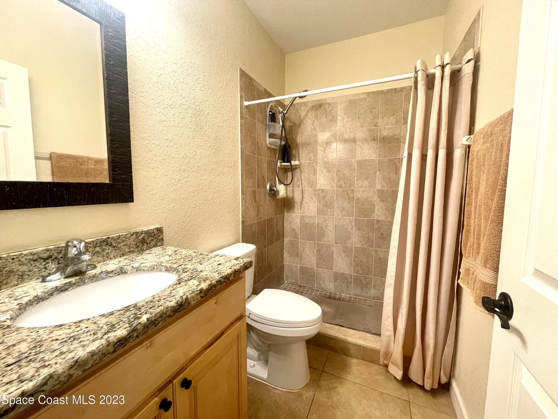 Photo of 471 Carley Lane