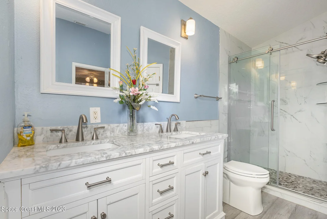 Photo of 1698 Palm Ridge Road