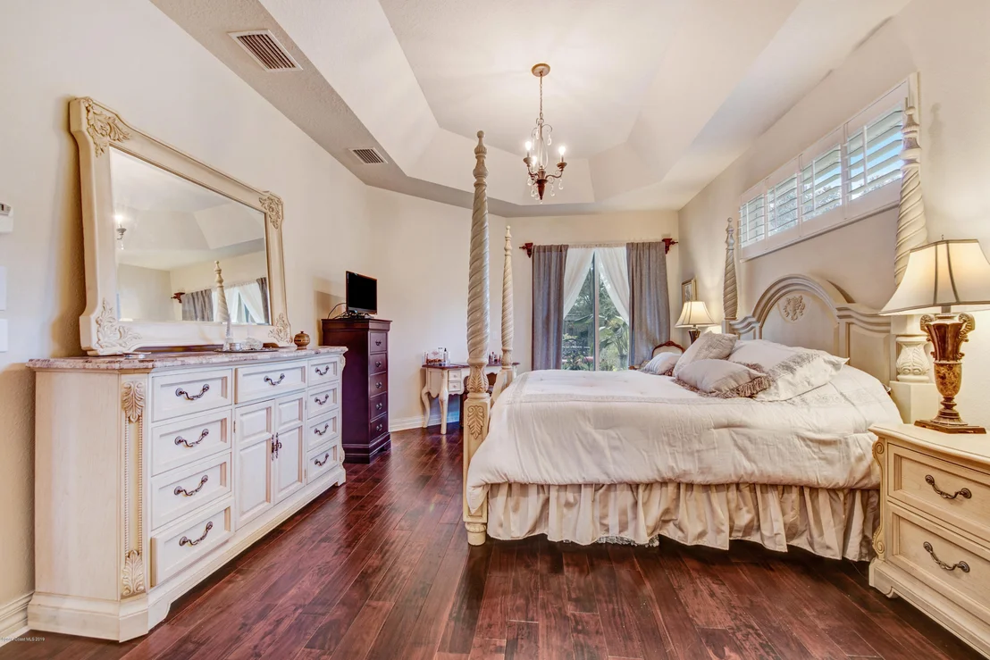 Photo of 2045 Botanica Circle