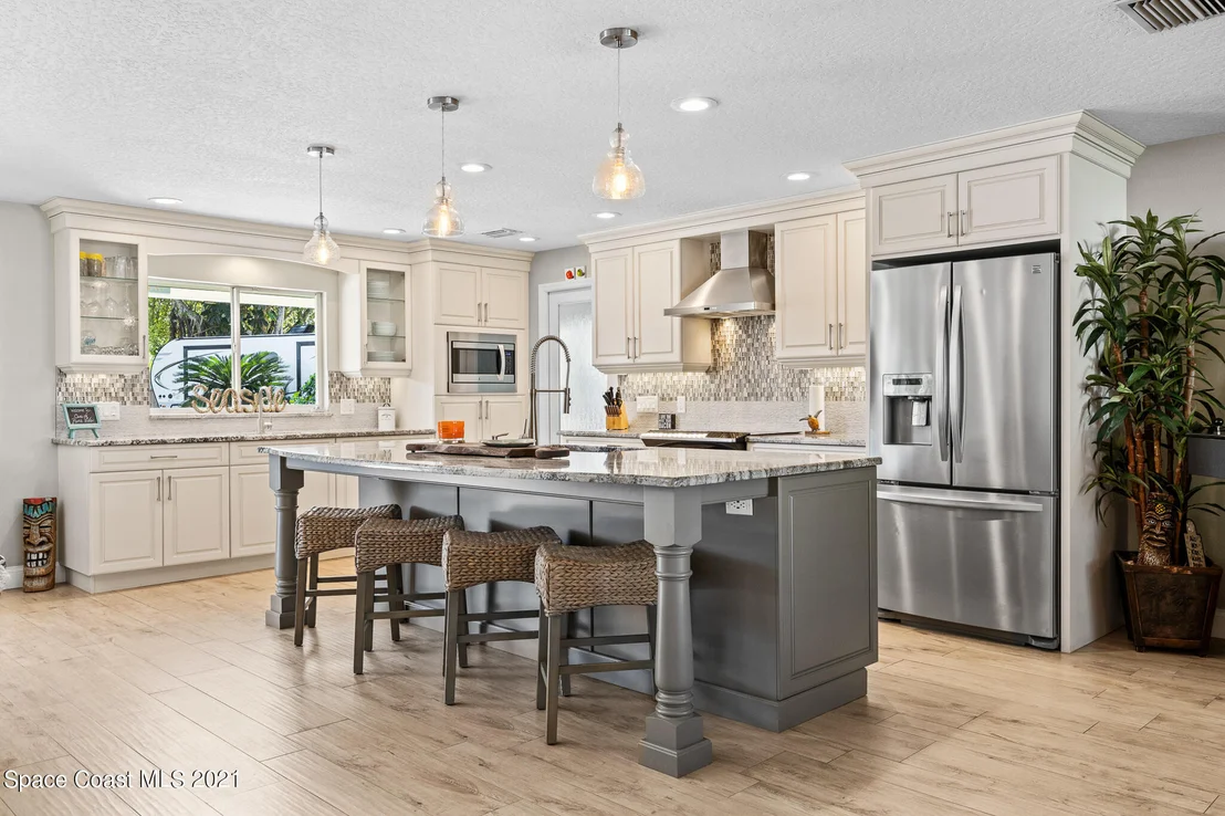 Photo of 219 Watson Drive