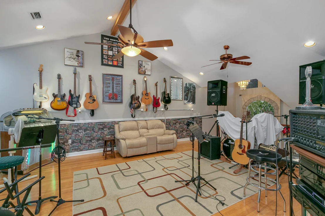 Photo of 4247 Turtle Mound Road